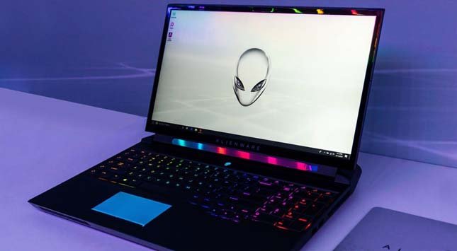 Alienware M15 R3